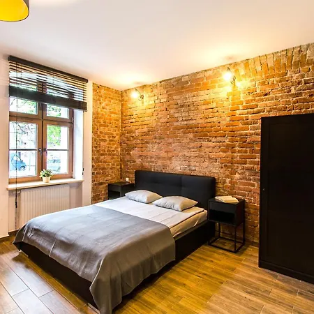 Loft 5 In A Centre Апартаменты *