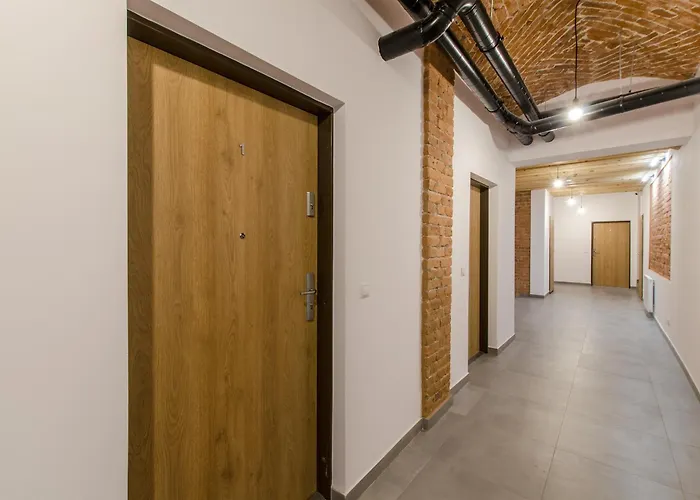 Апартаменты Loft 5 In A Centre Вроцлав