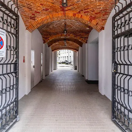 Loft 5 In A Centre- Wifi, Parking, 24h Check-in *
